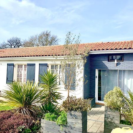 Halte Cosy Au Porte De Bordeaux Tresses Exteriör bild
